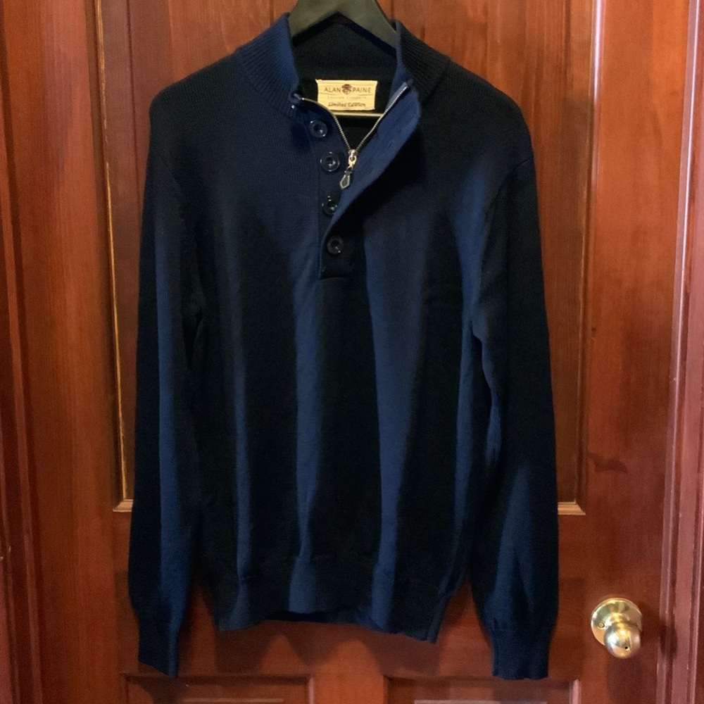 Limited Edition Alan Paine Navy Zip-Button Lambswool Sweater